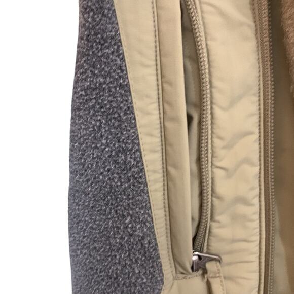 L. L. Bean green/gray men's outdoor jacket, classic, Heritage, travel, utility - Picture 4 of 8